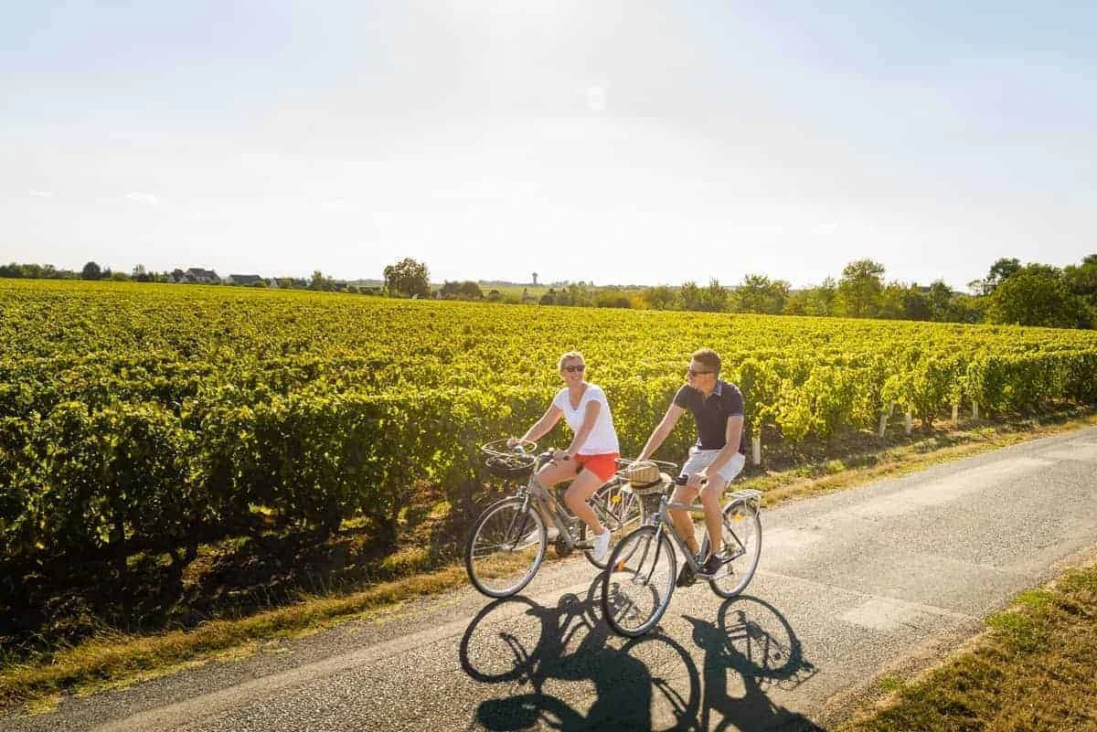 luxury-loire-valley-chateaux-cycling-deluxe